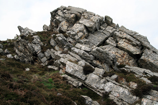 Rochers en surplomb 1